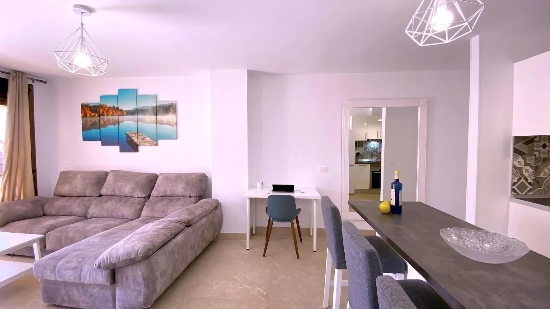 Tropicalidays Los Cristianos Suite 0*, Los Cristianos (Tenerife) Spain